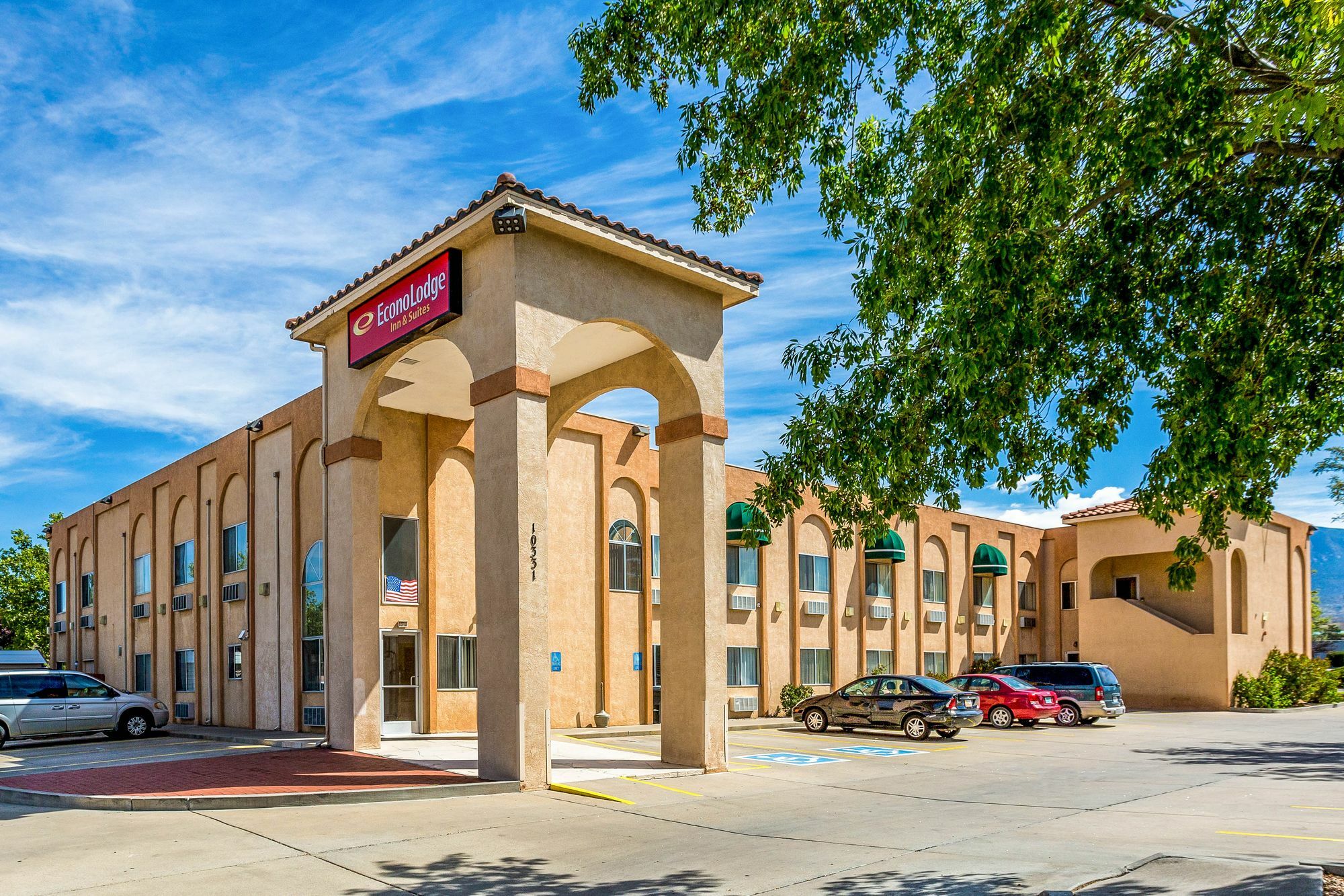 Econo Lodge Inn & Suites Albuquerque East I-40 Eubank Exit Exterior photo